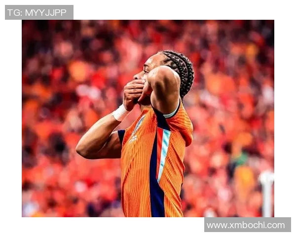 哈维西蒙斯：从青训新星到足坛巨星的成长之路与未来展望