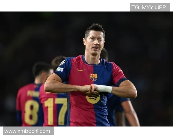 莱万状态火热欧冠赛场10场打入12球稳居射手榜首位 莱万状态火热欧冠赛场10场打入12球稳居射手榜首位